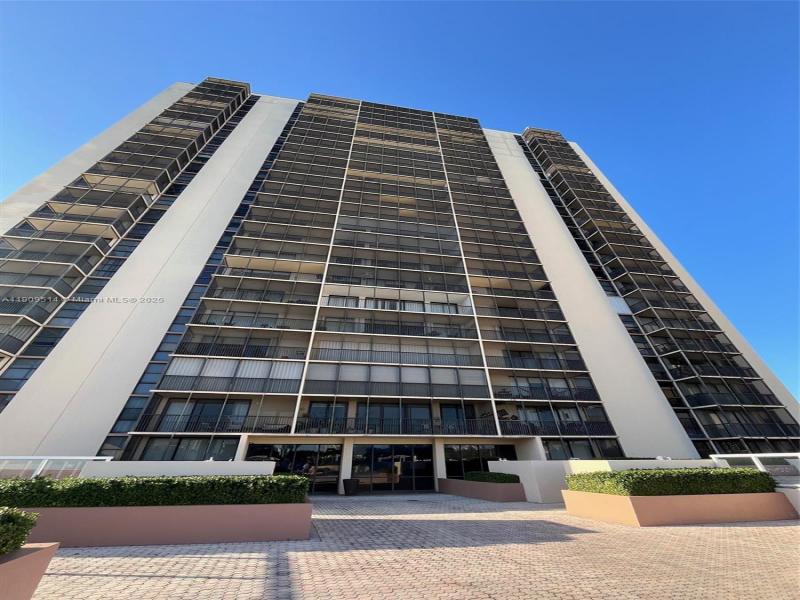 Coronado I Apt #625