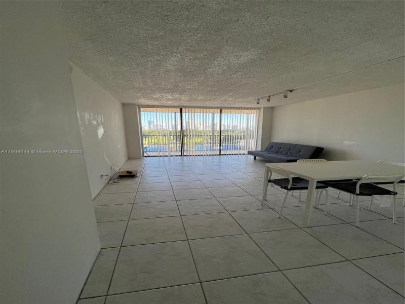 Comprar apartamento en Coronado I 625