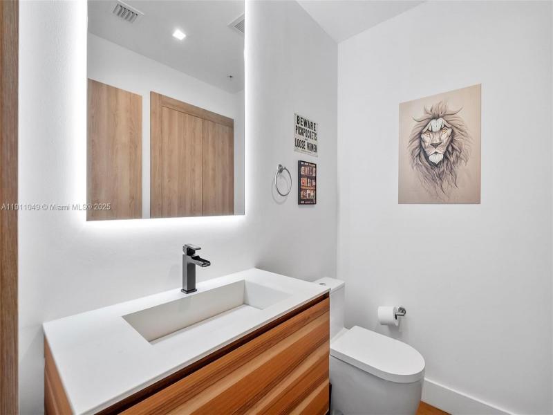 Property photo # 9