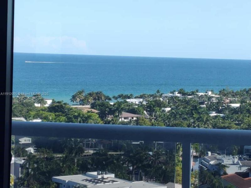 Comprar apartamento en Waterview 2047
