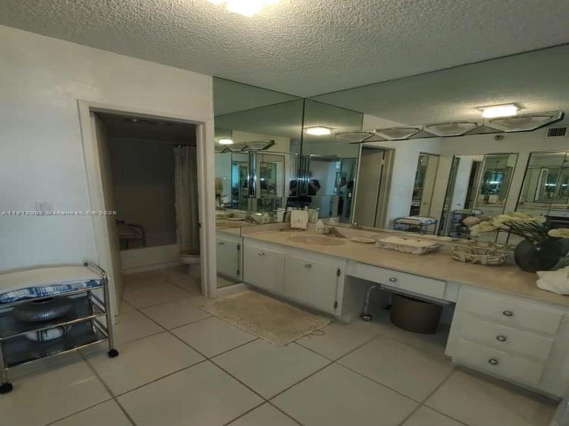 Comprar apartamento en Waterview 2047