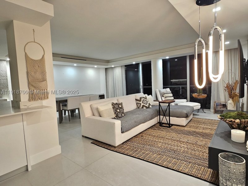 Comprar apartamento en King Cole 524