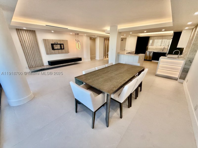 Comprar apartamento en King Cole 524