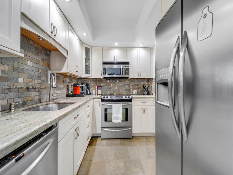Property photo # 8