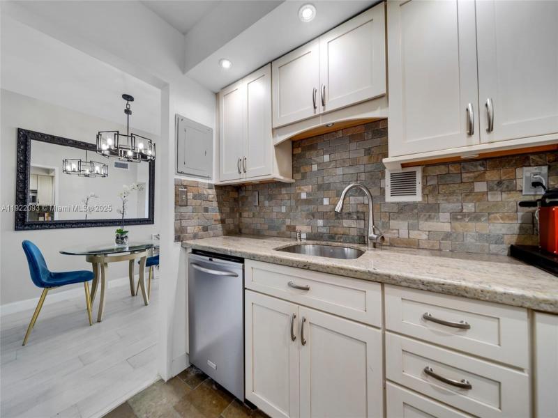 Property photo # 4