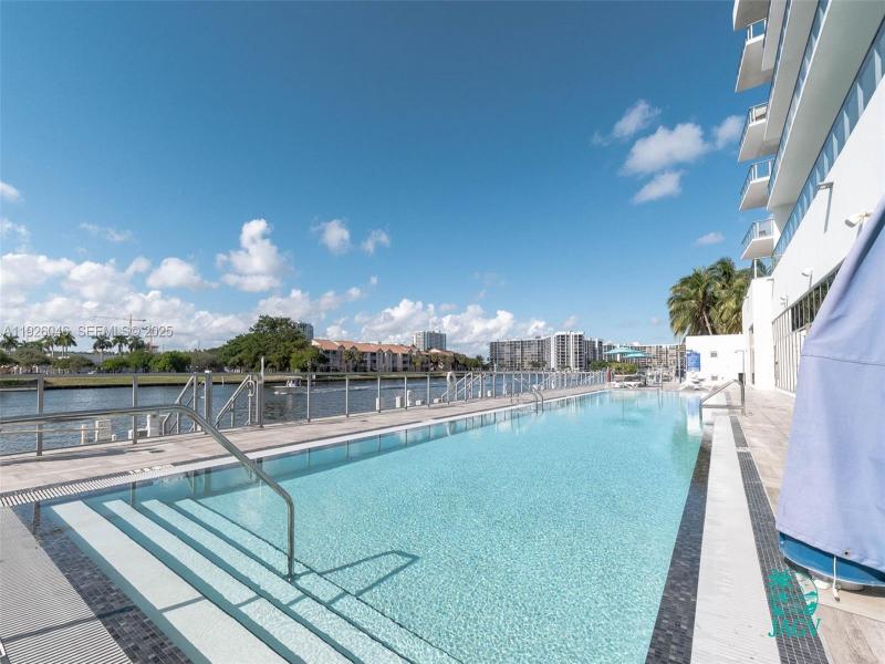 Comprar apartamento no Hyde Beach House R3005