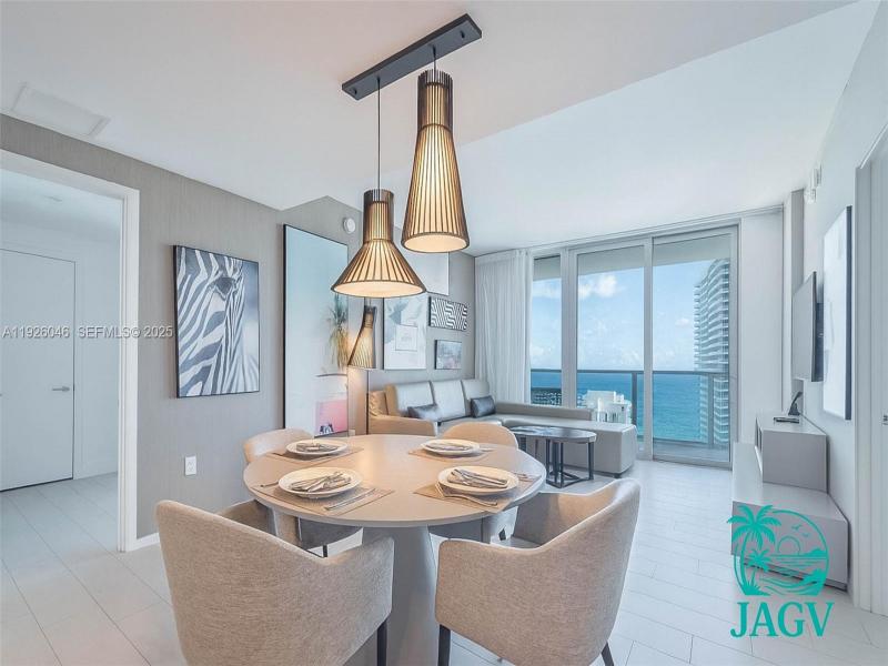 Comprar apartamento no Hyde Beach House R3005