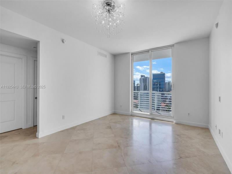 Condo for sale at Strada 315 1805