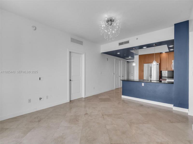 Condo for sale at Strada 315 1805