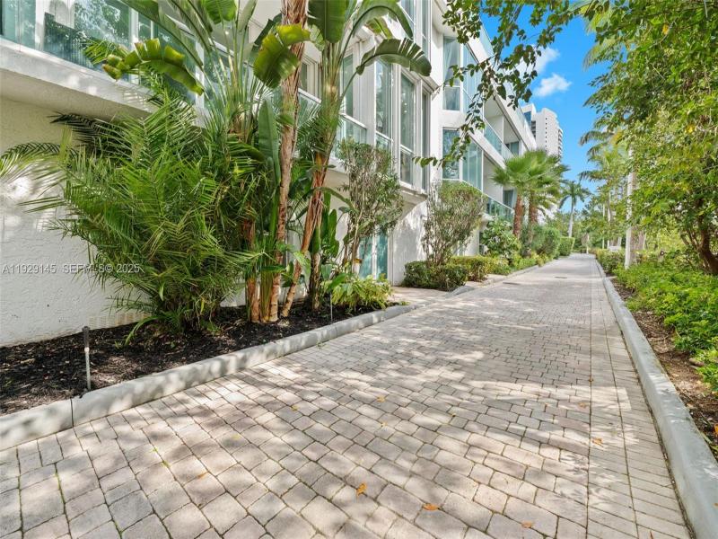 Property photo # 3