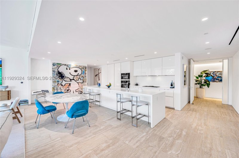 Comprar apartamento en The Surf Club Four Seasons Condo & Hotel N-322