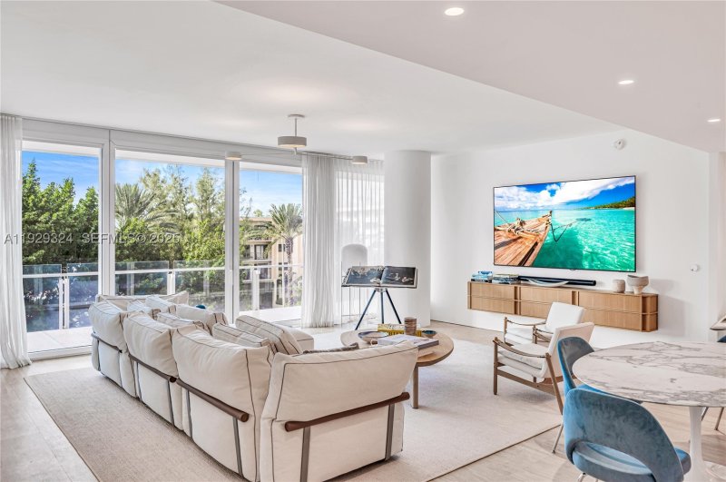 Comprar apartamento en The Surf Club Four Seasons Condo & Hotel N-322