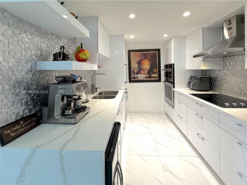 Condo for sale at Coronado I 2334