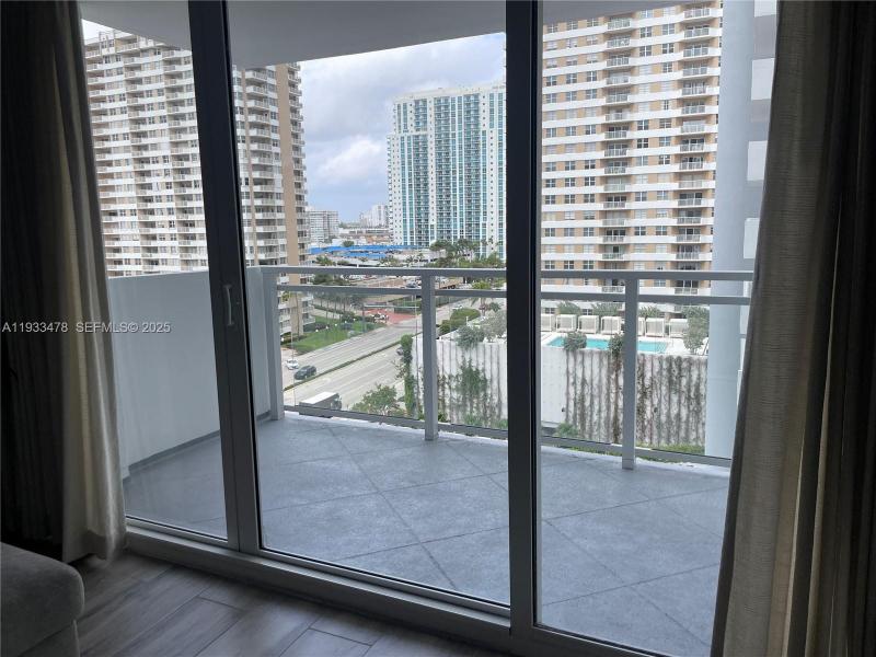 Apartment for rent at Parker Plaza Estates 805