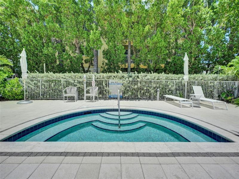 Comprar apartamento en Eloquence on the Bay 1806