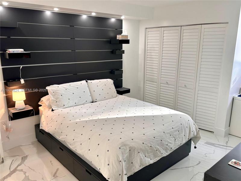 Alquiler de apartamento en Royal Club Condo 408