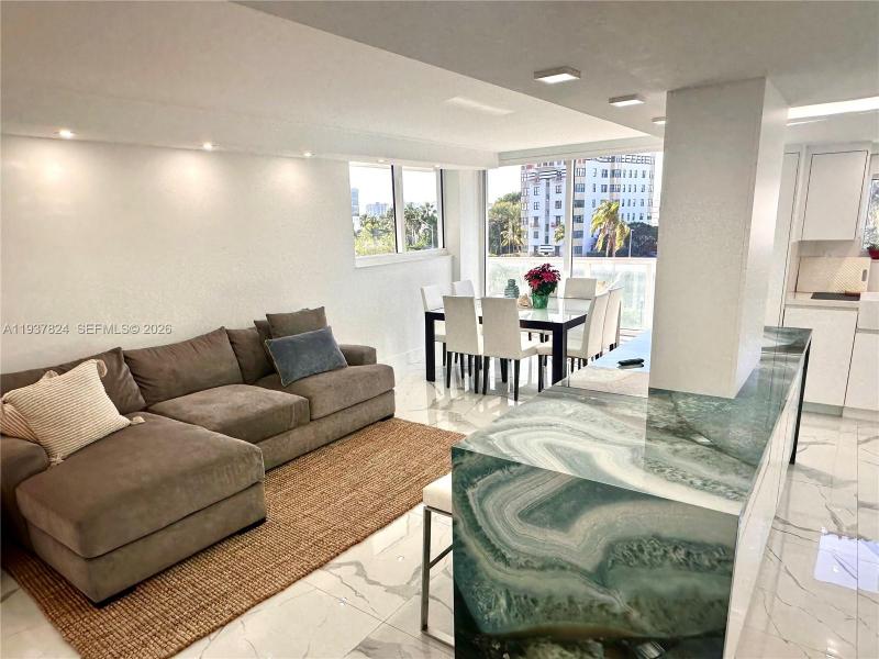 Alquiler de apartamento en Royal Club Condo 408