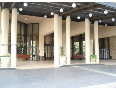 The Plaza Bal Harbour Apt #PH02