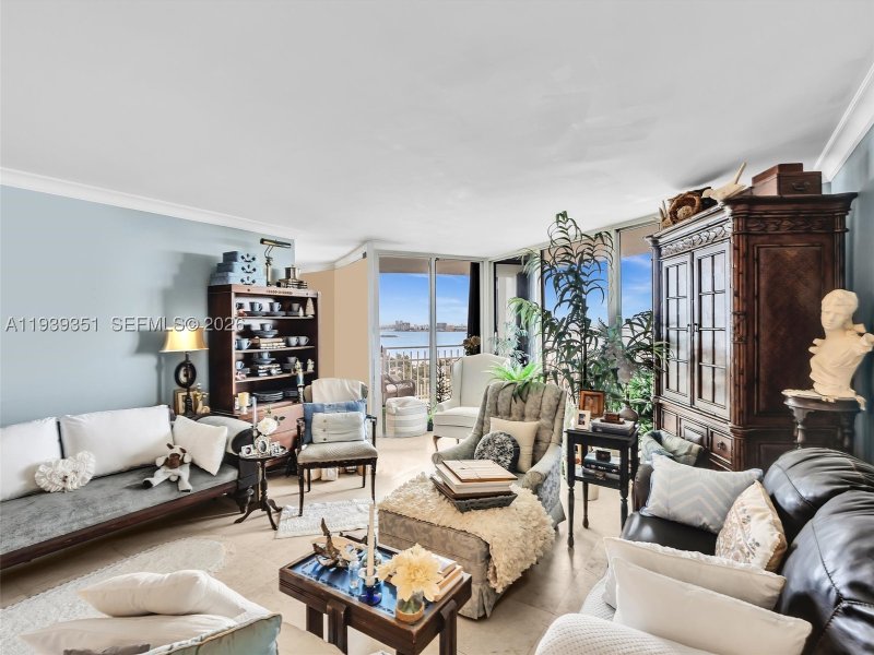 Condo for sale at Towers of Quayside 2 1806