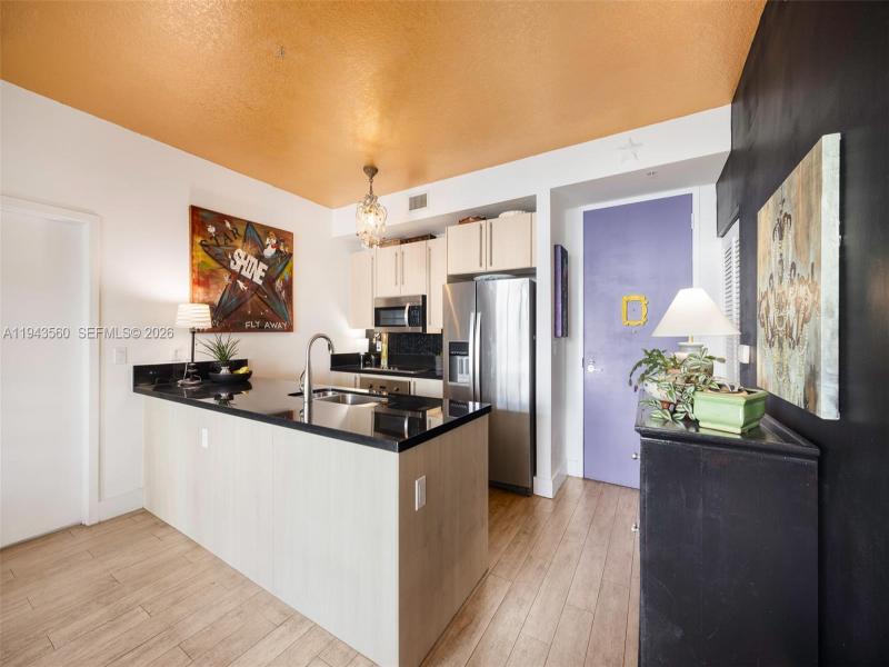 Property photo # 9