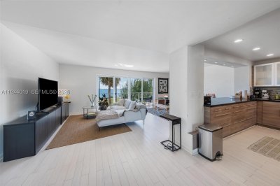 The Jockey Club I Apt #2D