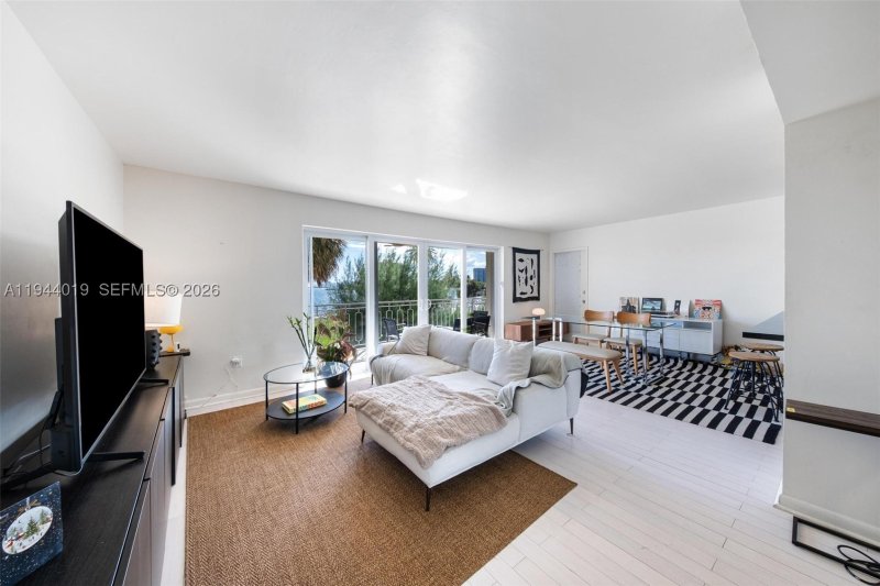 Condo for sale at The Jockey Club I 2D
