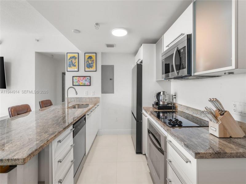 Property photo # 6
