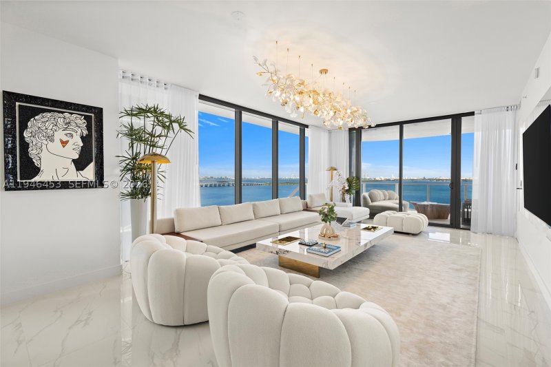 Aria Reserve Miami Apt #1601