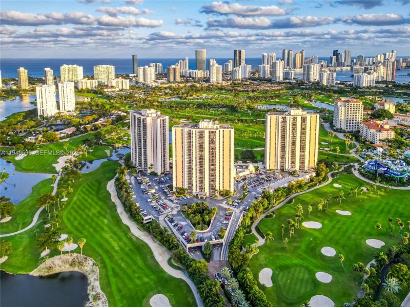 Condo for sale at Coronado I 1623