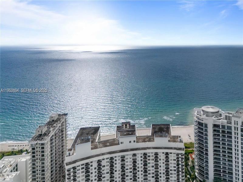 Comprar apartamento en Maison Grande 809