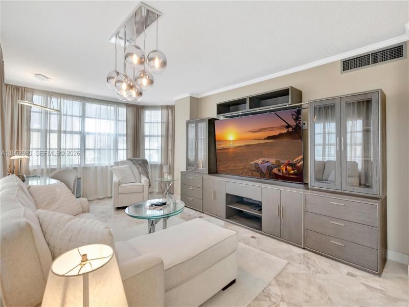 Condo for sale at The Hemispheres 4S