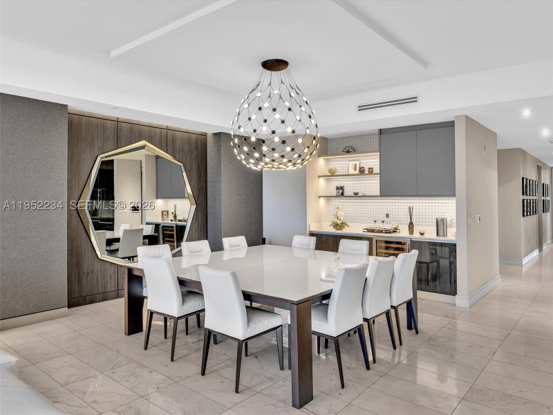 Comprar apartamento en Echo Aventura 718
