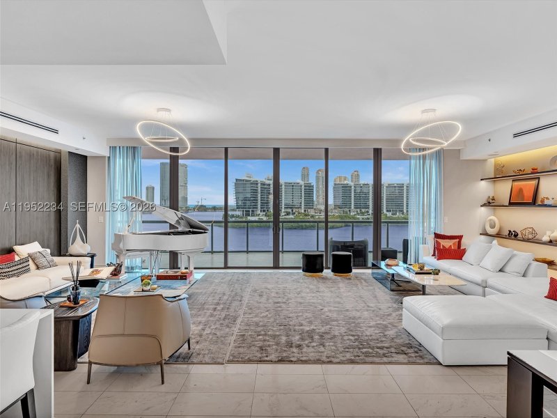 Comprar apartamento en Echo Aventura 718