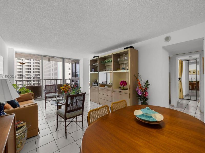 Comprar apartamento no Mirasol Ocean Towers 707