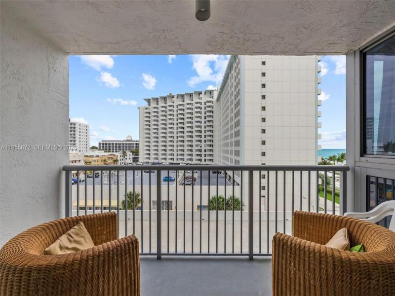 Comprar apartamento no Mirasol Ocean Towers 707