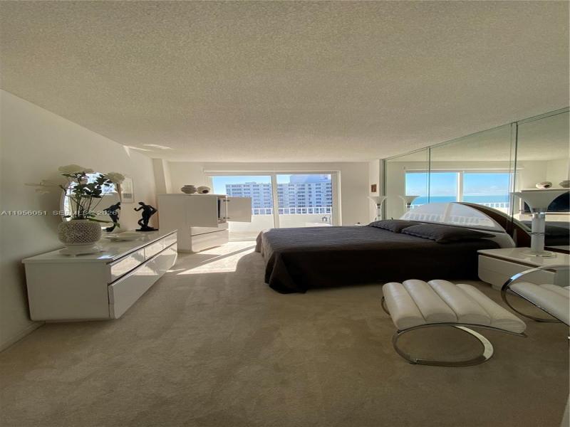Alquiler de apartamento en Commodore Club East