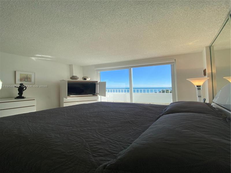 Alquiler de apartamento en Commodore Club East