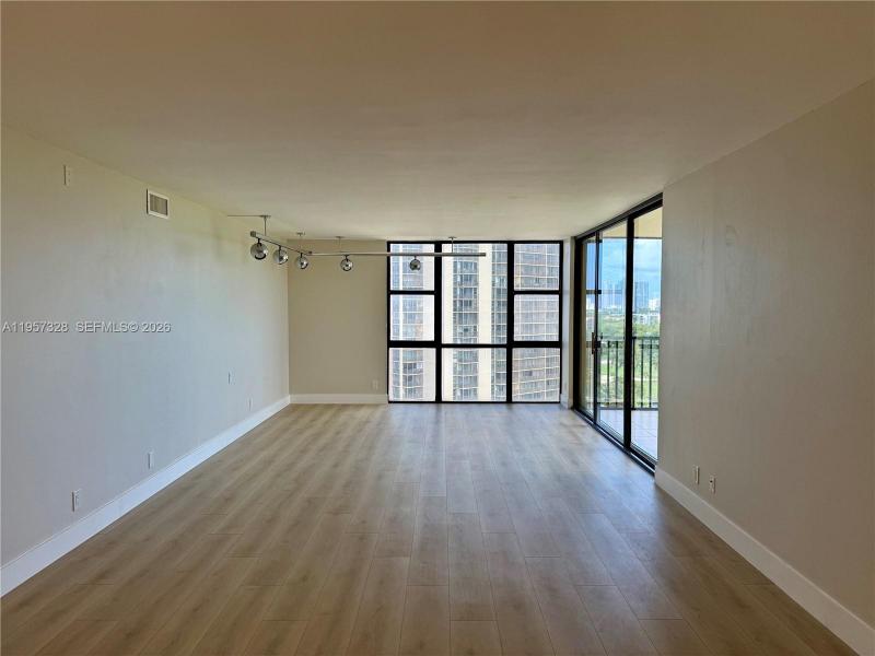 Condo for sale at Coronado I 1203