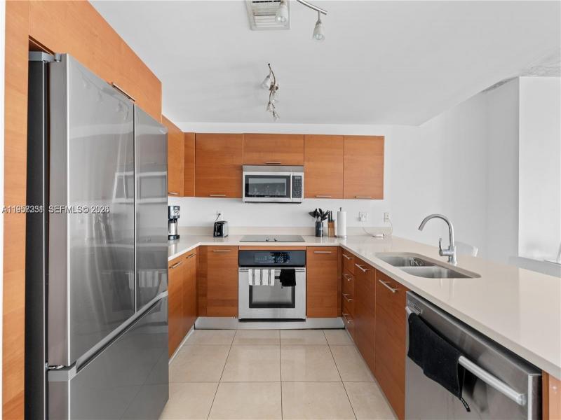 Property photo # 9