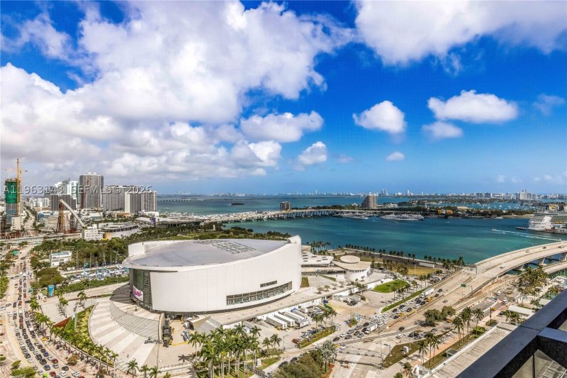 Comprar apartamento en The Elser Hotel and Residences 2205