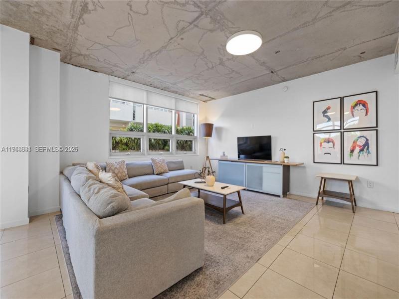 Property photo # 9