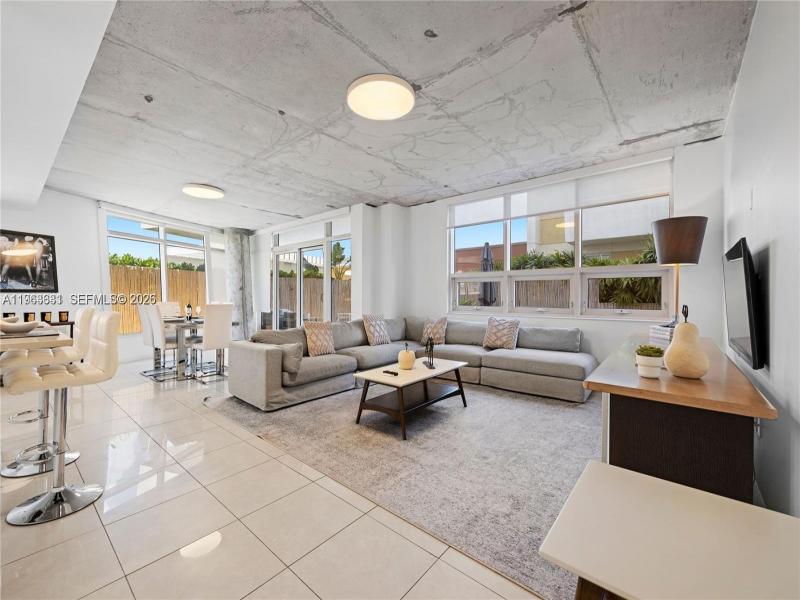 Property photo # 6