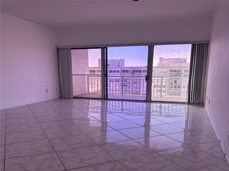 Comprar apartamento no Del Prado South Tower PH05