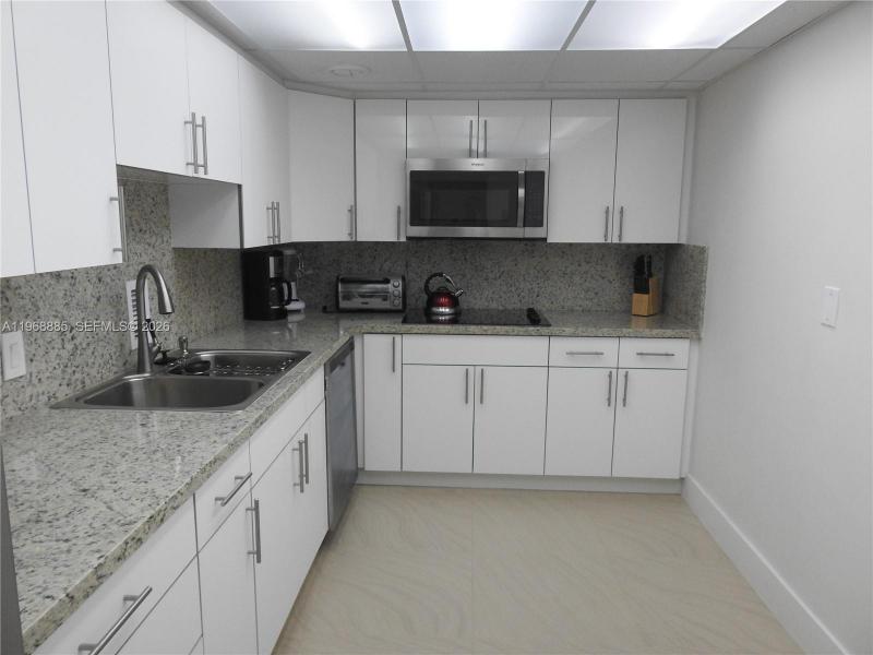 Property photo # 9