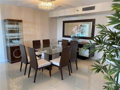 Mystic Pointe 400 Apt #2607