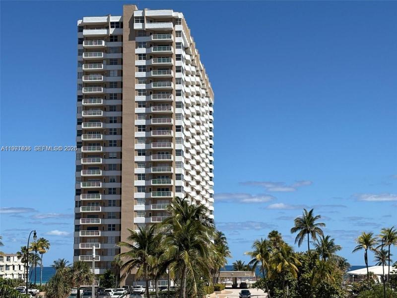 Condo for sale at The Hemispheres 2F
