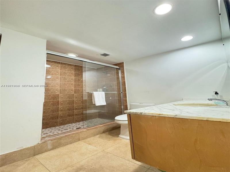 Condo for sale at The Hemispheres 2F