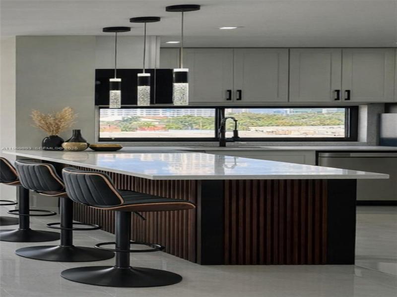 Comprar apartamento en Plaza of the Americas 814