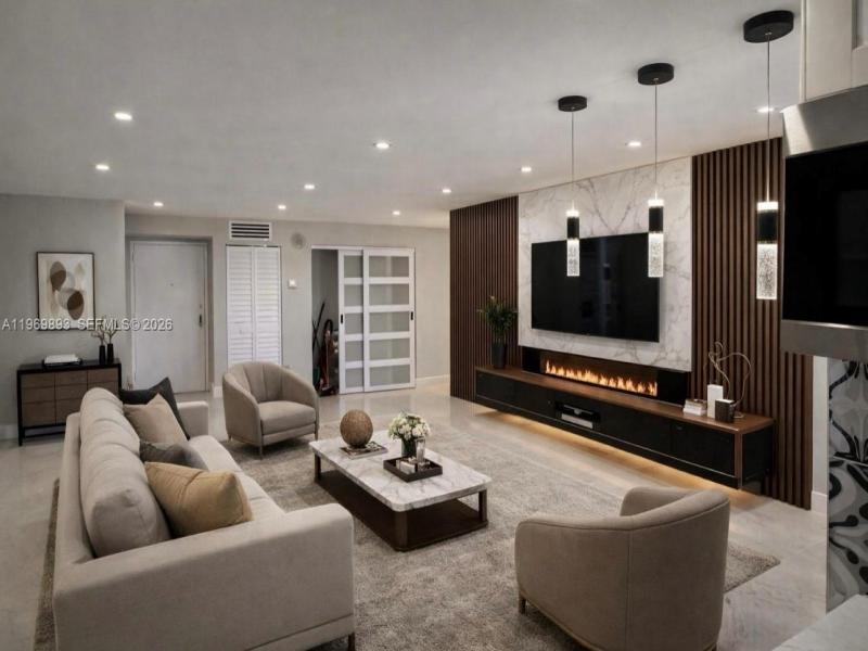 Comprar apartamento en Plaza of the Americas 814
