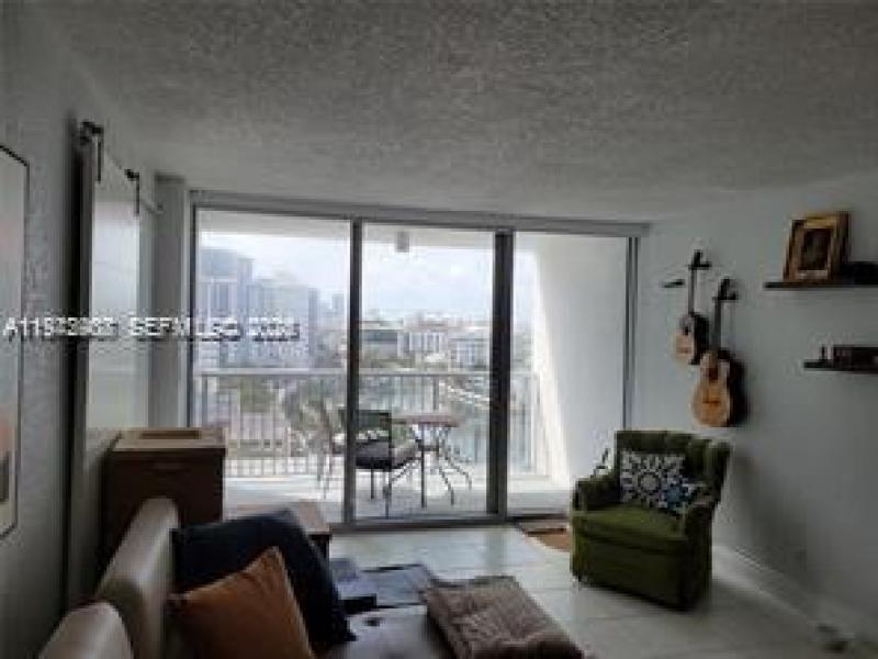 Comprar apartamento no Mirasol Ocean Towers 1404
